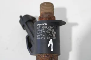 Volvo V60 Injecteur de carburant 31303238