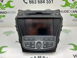 Hyundai Grand Santa Fe NC Radio/CD/DVD/GPS-pääyksikkö 965602W200