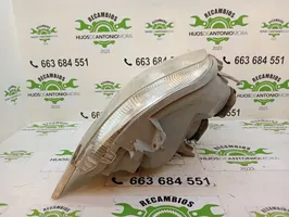 Renault Mascott Lampa przednia 085511149L