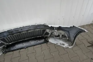 Volkswagen Scirocco Передний бампер 1K8807221