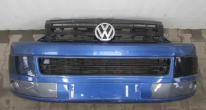 Volkswagen Multivan T4 Parachoques delantero 7E0807221