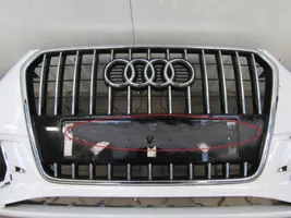 Audi Q3 8U Pare-choc avant 8U0807437D