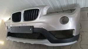 BMW X1 E84 Zderzak przedni 511119017414