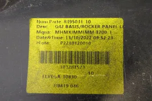 BMW 2 G42 Listwa progowa przednia / nakładka 51778495041