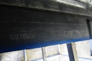 BMW 8 G15 Front sill (body part) 51778074812