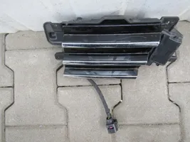 Volkswagen PASSAT B8 Osłona gniazda ładowania samochodu elektrycznego 3G0853396