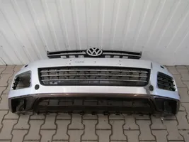 Volkswagen Touareg II Front bumper Zderzak