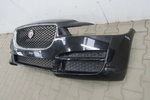 Jaguar XE Etupuskuri Zderzak