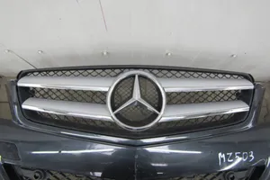 Mercedes-Benz C W204 Priekinis bamperis Zderzak