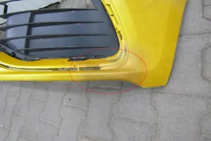 Renault Clio IV Zderzak przedni Zderzak