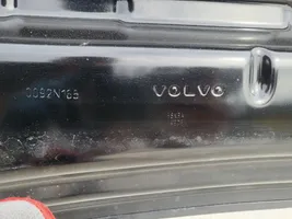 Volvo XC40 Pokrywa przednia / Maska silnika VOLVO