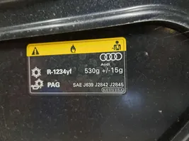 Audi A6 C7 Pokrywa przednia / Maska silnika AUDI