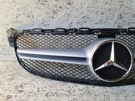 Mercedes-Benz C W205 Griglia anteriore MERCEDES