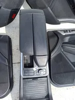 Mercedes-Benz ML W166 Garnitures, kit cartes de siège intérieur avec porte MERCEDES