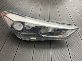 Hyundai Tucson TL Priekinis žibintas 92102d7200