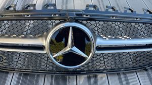 Mercedes-Benz CLA C118 X118 Grille calandre supérieure de pare-chocs avant A1188881600