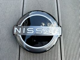 Nissan Qashqai J12 Gamintojo ženkliukas 628906US0A
