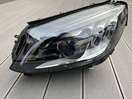 Mercedes-Benz C AMG W205 Lampa przednia A2059068505