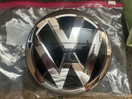 Volkswagen Touareg III Mostrina con logo/emblema della casa automobilistica 760853601D