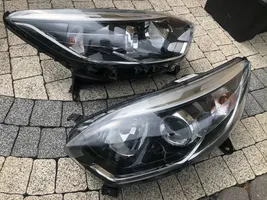 Renault Captur Lampy przednie / Komplet 260603859R