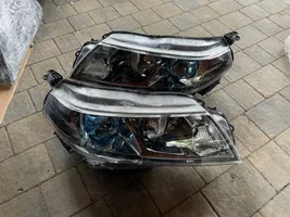 Suzuki Vitara (LY) Faro delantero/faro principal 10018095