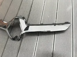 Renault Megane III Grille calandre supérieure de pare-chocs avant 620728794R