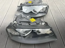 Audi A3 S3 8P Lot de 2 lampes frontales / phare 8P0941004D