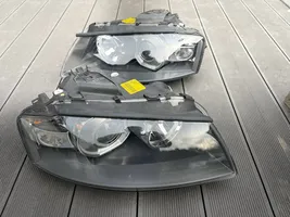 Audi A3 S3 8P Lot de 2 lampes frontales / phare 8P0941004D