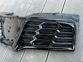 Nissan Qashqai Grille calandre supérieure de pare-chocs avant 62310BR00A