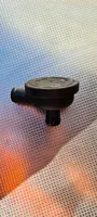 Audi A4 S4 B5 8D Breather valve 034129101B