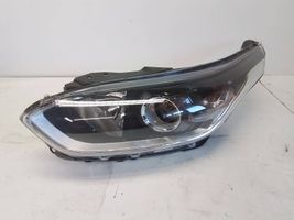 KIA Ceed Lampa przednia J792121030