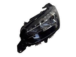 Peugeot 208 Lampa przednia 9823194080