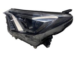 Toyota RAV 4 (XA40) Lampa przednia W3049K02