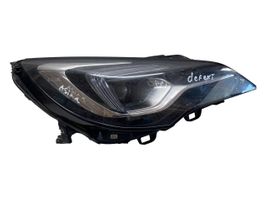 Opel Astra K Lampa przednia 39023763