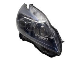 Toyota Prius (XW30) Lampa przednia E11005341