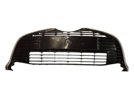 Toyota Yaris Grille calandre supérieure de pare-chocs avant 531020D030