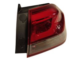 Hyundai i30 Lampy tylnej klapy bagażnika 92402G31