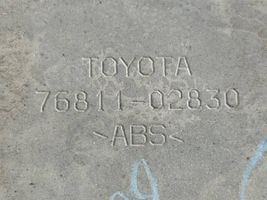 Toyota Auris E180 Poszycie / Tapicerka tylnej klapy bagażnika 76811-02830