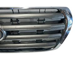 Toyota Land Cruiser (J200) Augšējais režģis 5311460050