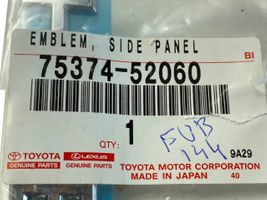 Toyota Prius+ (ZVW40) Gamintojo ženkliukas/ modelio raidės 7537452060