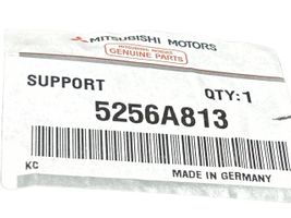 Mitsubishi Colt Putoplastas priekinio bamperio 5256A813