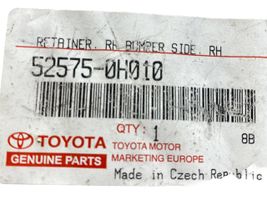 Toyota Aygo AB10 Staffa di rinforzo montaggio del paraurti posteriore 525750H010