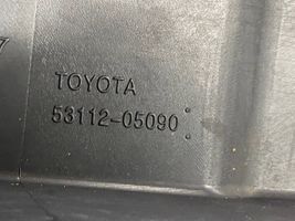 Toyota Avensis T270 Etupuskurin ylempi jäähdytinsäleikkö 5311205090