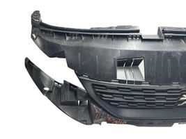 Peugeot Partner Maskownica / Grill / Atrapa górna chłodnicy 9818281980