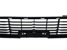 Toyota Hilux (AN120, AN130) Grille inférieure de pare-chocs avant 531120K130