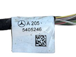 Mercedes-Benz C W205 Hak holowniczy / Komplet A2055405246