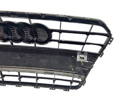 Audi A5 8T 8F Atrapa chłodnicy / Grill 8T0853651G