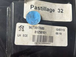 Peugeot 308 Lampa tylna 9677817680