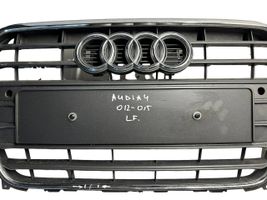 Audi A4 S4 B8 8K Grotelės viršutinės 8K0853651E