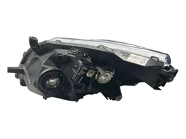 Toyota Verso Phare frontale 811100F090
